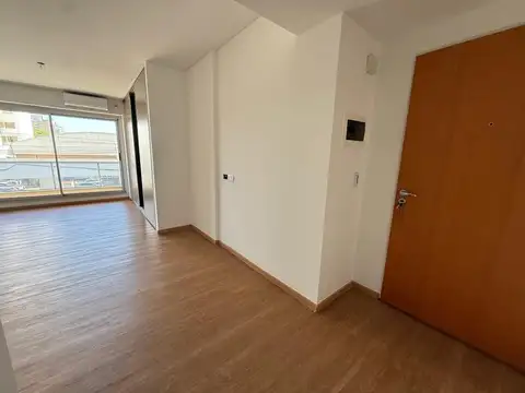 TRIUNVIRATO, AV. 3000, Piso 2