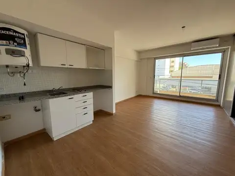 Departamento en Alquiler en Villa Ortuzar, $ 480.000