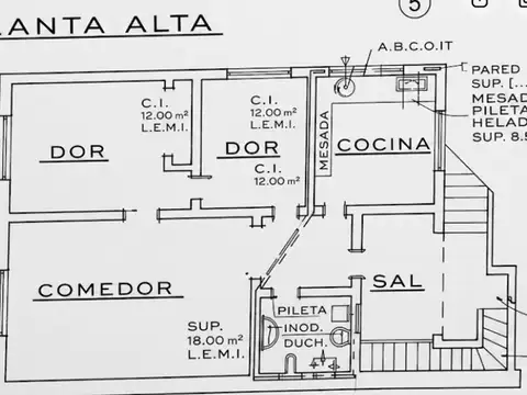 VENTA CASA MULTIFAMILIAR JARDIN AVELLANEDA CREDITO