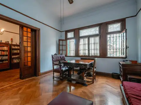 Casa en Venta en Coghlan, USD 650.000