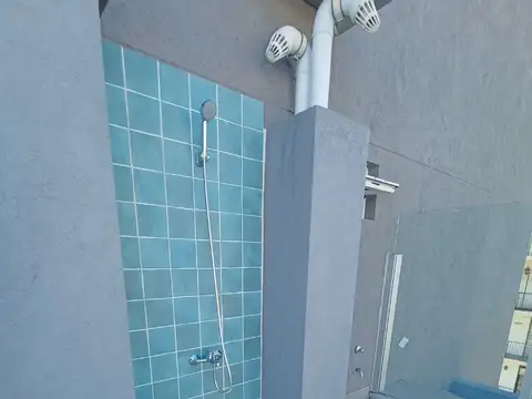 Departamento 5 ambientes con 6 baños