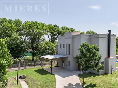 Muy linda casa en venta en Santa Guadalupe, Pilar del Este