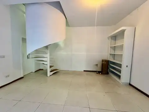 Local en Alquiler en Centro, $ 700.000