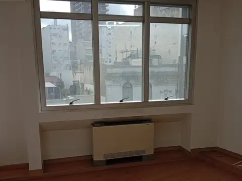 Oficina en Alquiler al Norte