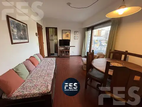 Departamento 2 ambientes en venta Pinamar Centro