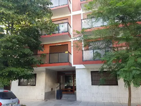 3 AMBIENTES MUY LUMINOSO EN EL CORAZÓN DE VILLA DEVOTO
