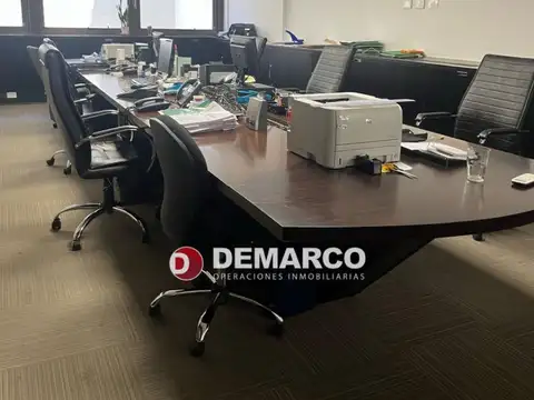 Oficina en Alquiler en San Nicolás, USD 4.200