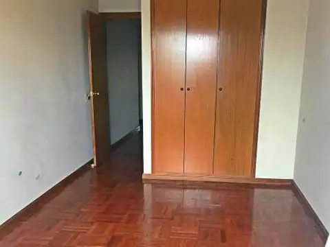 Departamento en Alquiler con 1 cochera