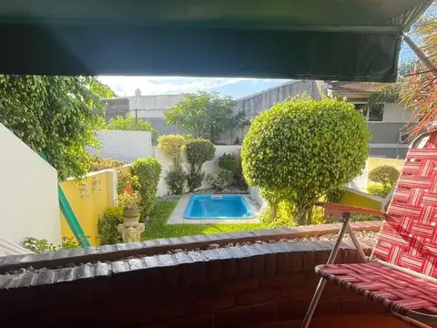 Triplex 4 Amb Gje 2 Autos Fdo Pileta!