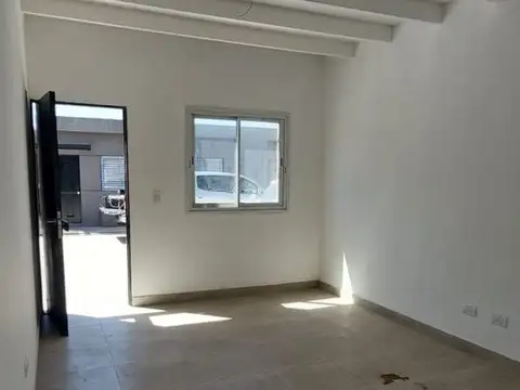 VENTA CASA MAIPU A ESTRENAR COMPLEJO PRIVADO
