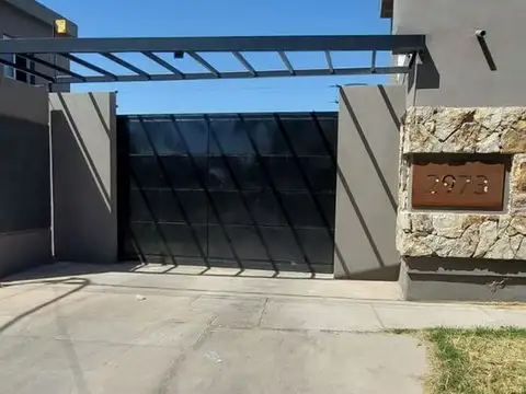 Casa en Venta en Luzuriaga, USD 83.000