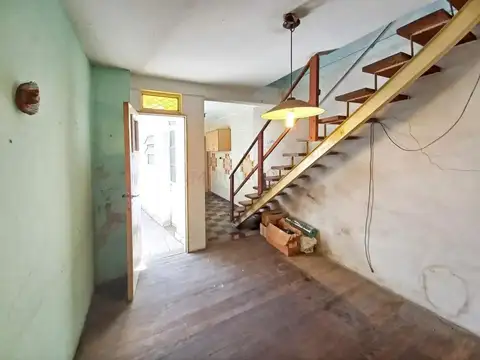 Depto Tipo Casa en Venta 60 años
