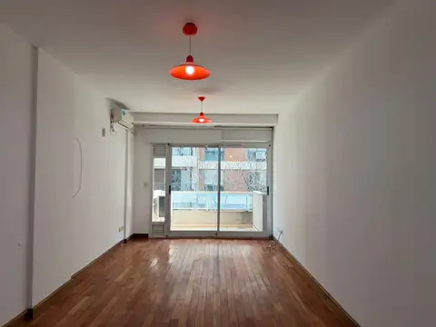 MONOAMBIENTE CON BALCÓN EN ALQUILER EN CABALLITO