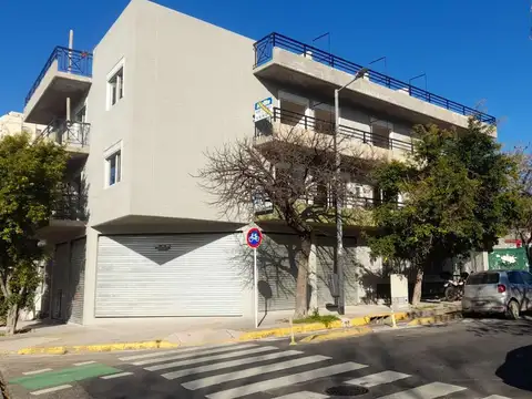 Local Esquina 2 baños  5 vidrieras 120mts A ESTRENAR s/expensas