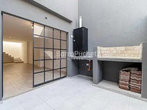 Depto Tipo Casa en Venta en Haedo Sur, USD 210.000
