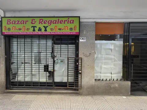 Marcelo T de Alvear al 1300