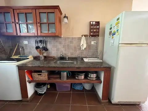 CASA EN VENTA 3 DORMITORIOS VILLA PARQUE SIQUIMAN