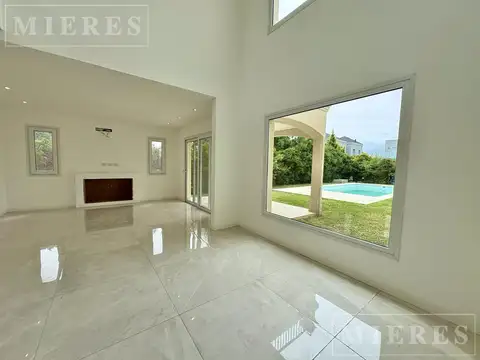 Casa en Venta al Sureste
