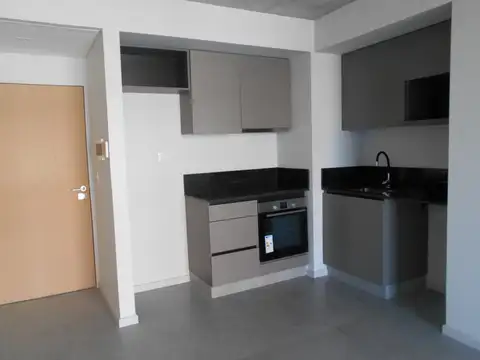 Dr S Segurola 300, Piso 5