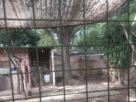 Se VENDE Casa de 4 Dormitorios