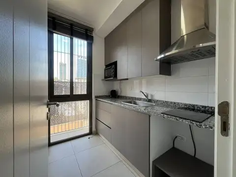 Infanta Mercedes de San Martín 600