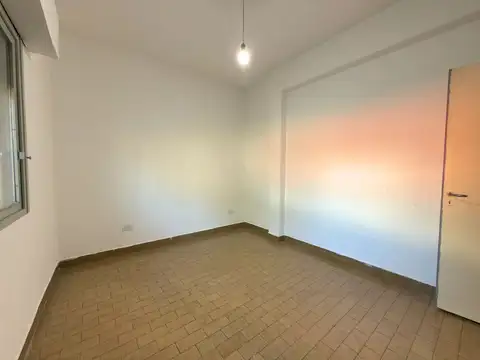Depto Tipo Casa en Alquiler 50 años