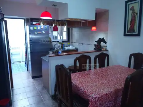 zequeira 7100, Piso pb