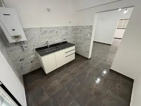 Casa en Alquiler con 1 cochera