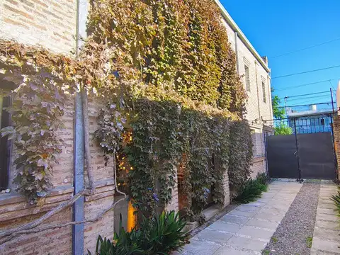 Casa en Venta en Los Hornos, USD 160.000