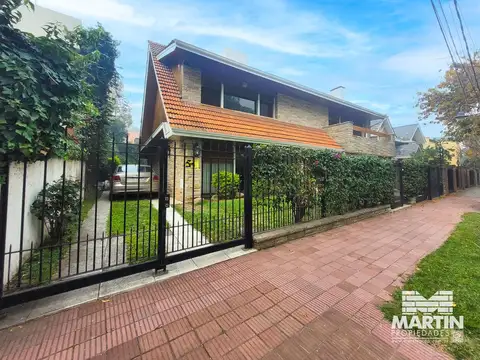 EDUARDO COSTA al 2600