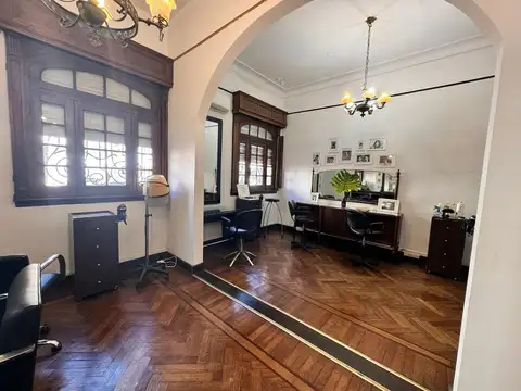 Casa 6 ambientes con 1 baño