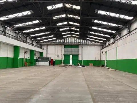 Galpon en Alquiler en Vicente Lopez, USD 38.000