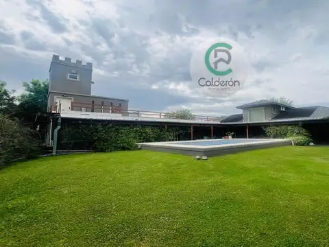 Casa en Venta  en Barrio  Cerrado Santa Ana  Moreno.