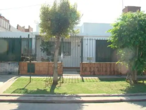 Lisandro De La Torre 1386