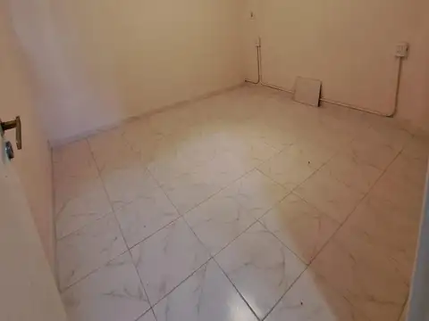 Departamento en Alquiler en Parque Chacabuco, $ 550.000