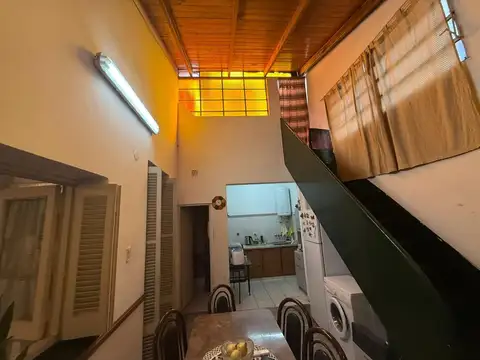 Depto Tipo Casa en Venta de 4 ambientes