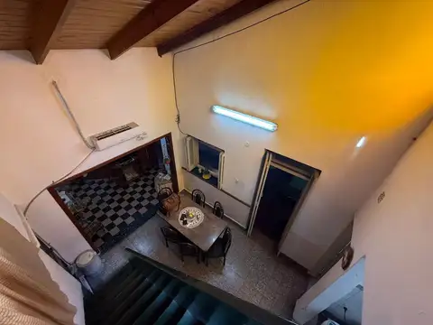 Depto Tipo Casa 4 ambientes con 1 baño