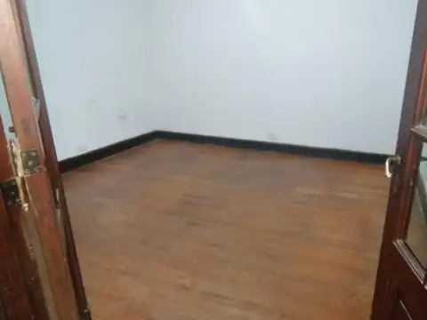 Depto Tipo Casa en Alquiler 70 años