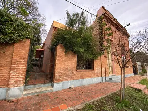 VENTA DE CASA ANTIGUA