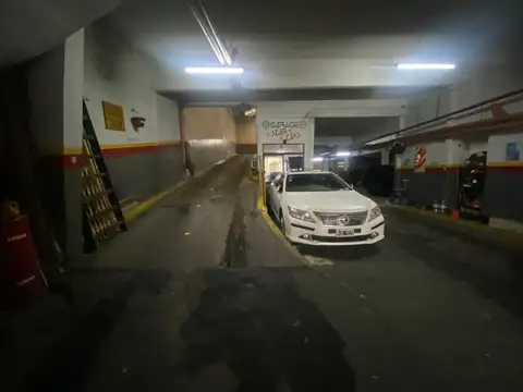Venta Estacionamiento/Negocio/Deposito Chacarita