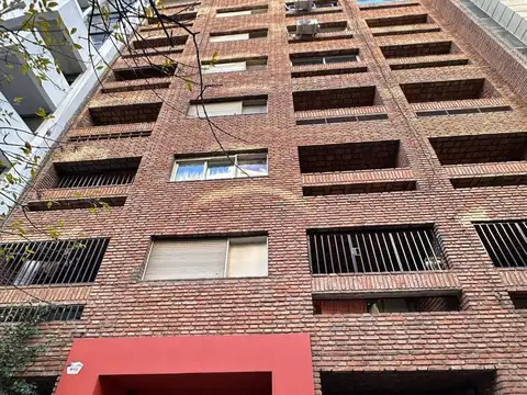 Departamento en venta 2 Dormitorios con 2 Balcones, Frente, Av. Pueyrredón 40, Nueva Córdoba