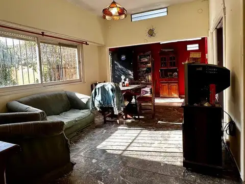 Depto Tipo Casa en Venta en Jose Leon Suarez, USD 59.000