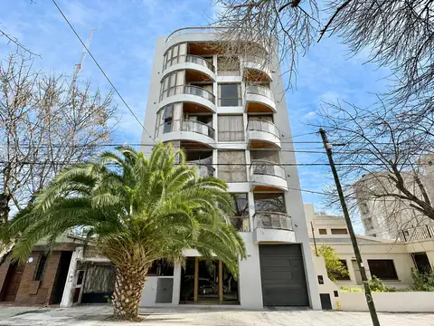 39 e/ 16 y 17 1000, Piso 2