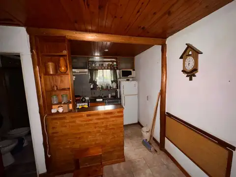 Casa 4 ambientes con 1 baño