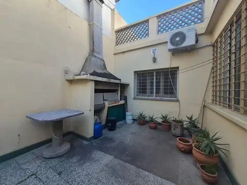 Depto Tipo Casa en Venta de 4 ambientes