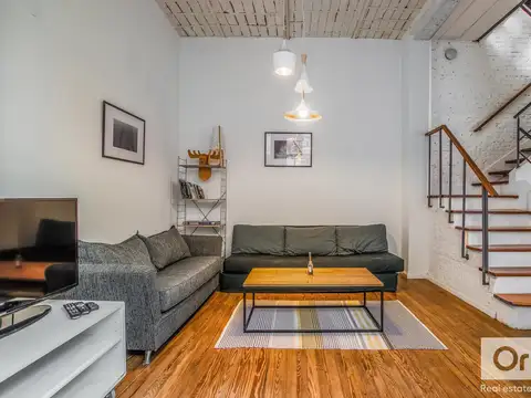Depto Tipo Casa en Venta 50 años