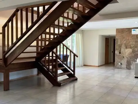 Casa La Herradura Pinamar