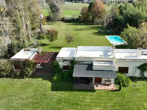 Casa con Pileta en El Malacate