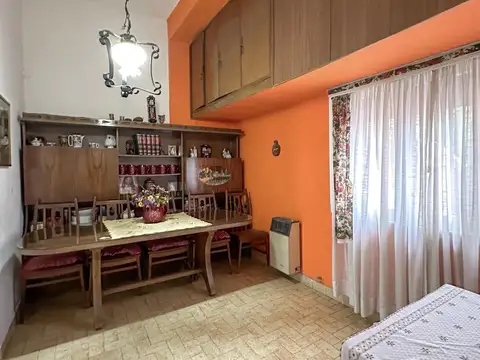 VENTA CASA MULTIFAMILIAR DOBL PIÑEYRO AVELLANEDA. APTO CRÉDITO