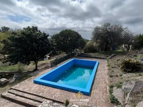 Las Acacias 100